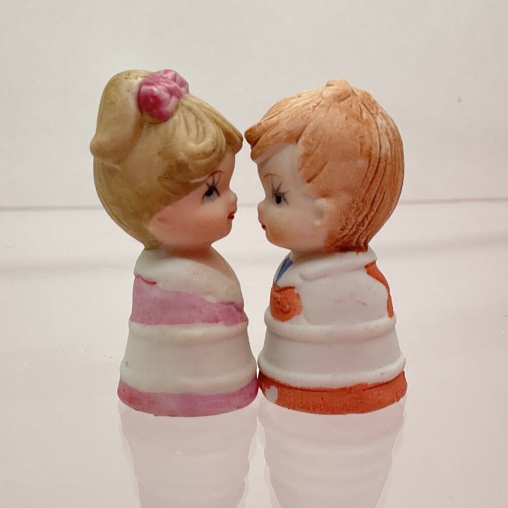 Vintage Valentines Day UCGC boy girl thimbles Porcelain sewing collectibles